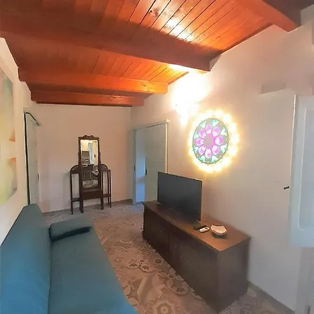Casale In Tipica Salentina Con Piscina Copertino