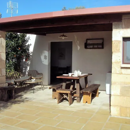 Casale In Tipica Salentina Con Piscina