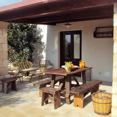 Holiday home Casale In Tipica Salentina Con Piscina