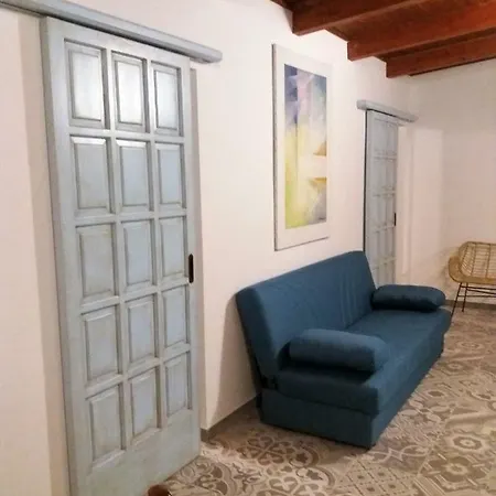 Holiday home Casale In Tipica Salentina Con Piscina