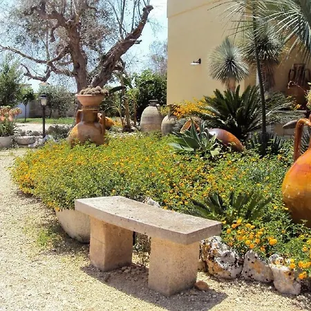 Casale In Tipica Salentina Con Piscina * Copertino